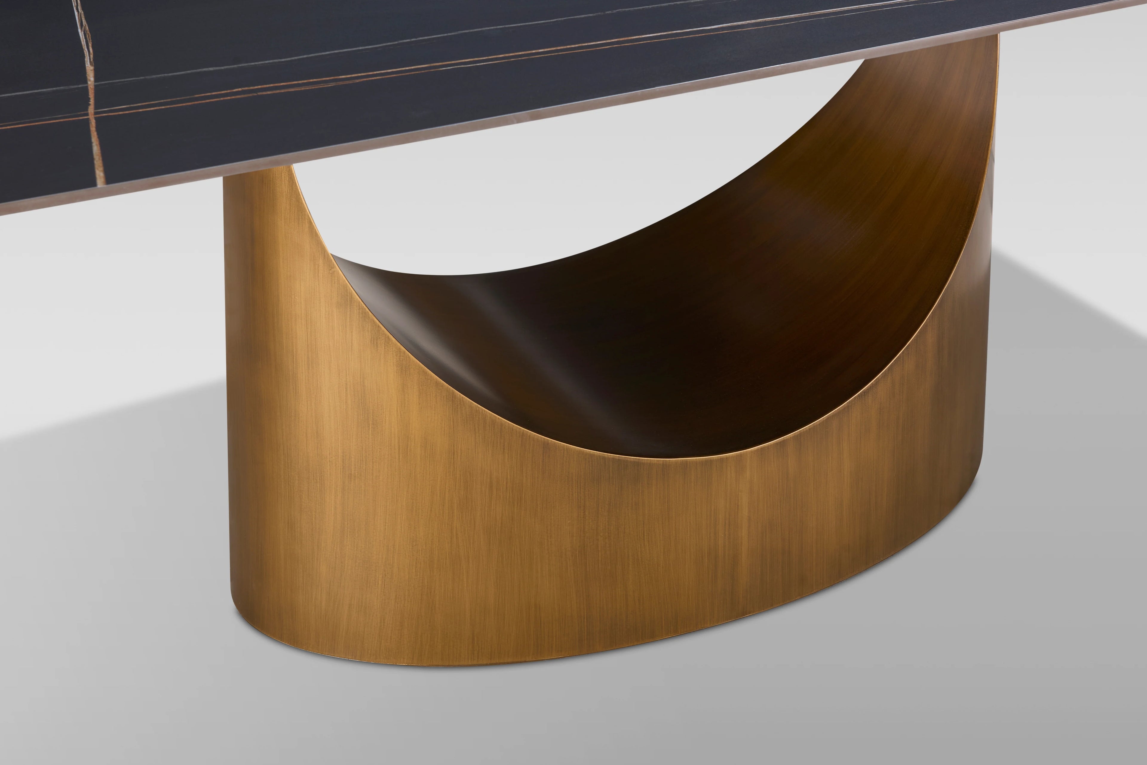 Roxy Dining Table (Black/Bronze)